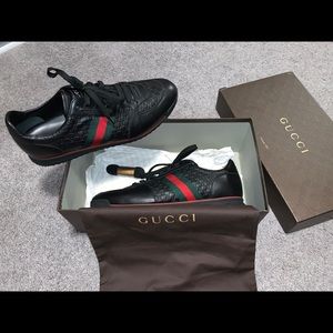 Classic Men’s Gucci Sneakers - US12